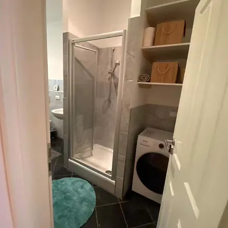 3-zi-wohnung-fuer-5-pers-balkon-hunde-willkommen 아파트 *